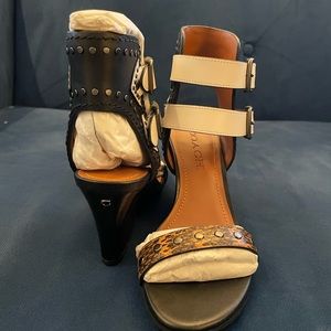 NEW Coach Odessa Wedges in size 5.5
